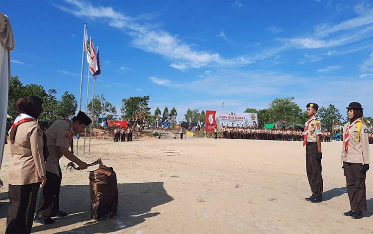 1.187 Pelajar Ikuti Kemah Besar Pramuka Tingkat Cabang Kotawaringin Barat 2024