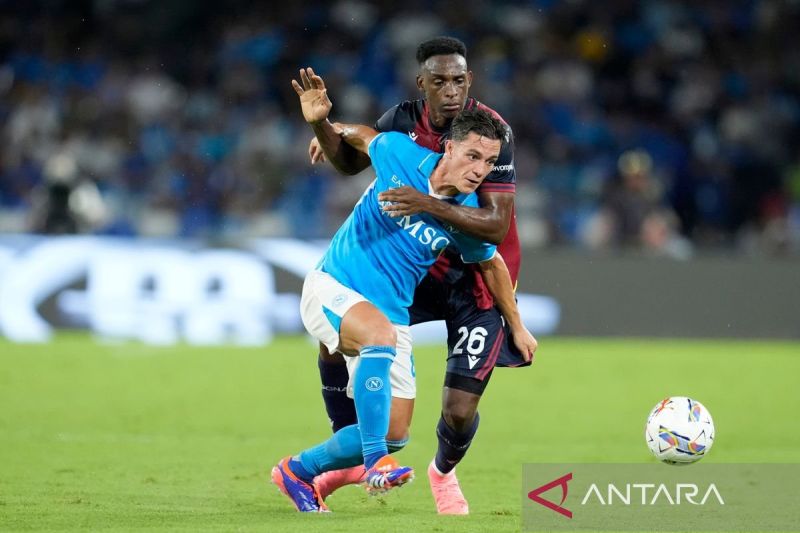 Napoli Tempel Ketat Inter Setelah Tekuk Fiorentina 2-1