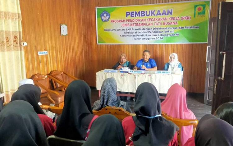 Ini Harapan Kadisdik Kapuas dari Program Pendidikan Kecakapan Kerja