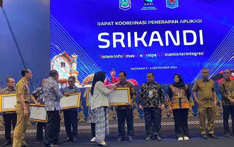 Begini Kata Pj Bupati Kapuas setelah Raih Penghargaan dari ANRI terkait Implementasi Aplikasi SRIKANDi