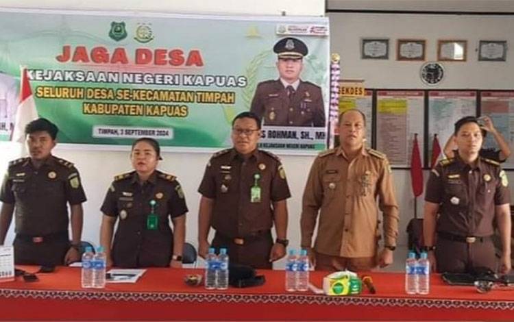 Kejari Kapuas Laksanakan Program Jaga Desa di Timpah