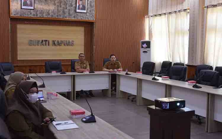 Asisten II Setda Kapuas Ikuti Rakor Pengendalian Inflasi, Ini Hasilnya