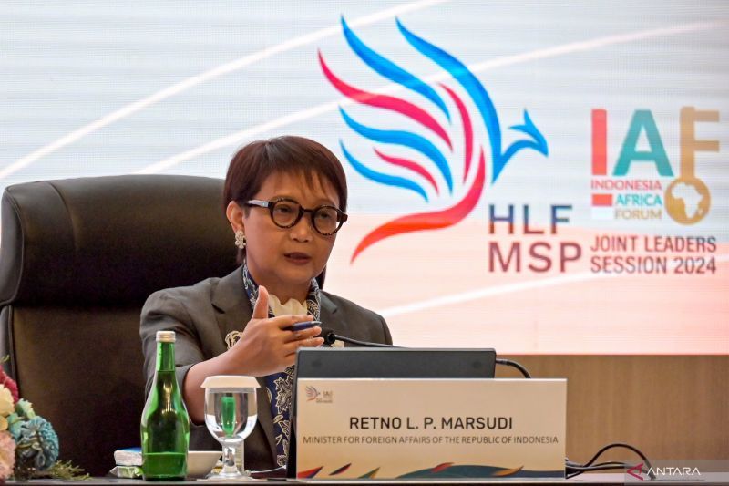 Indonesian Foreign Affairs Minister Retno Marsudi delivers press statements during the 2nd Indonesia-Africa Forum and High-Level Forum on Multi-Stakeholder Partnerships in Badung, Bali, on Monday (September 2, 2024). ANTARA FOTO/Media Center IAF II-HLF MSP/Paramayuda/nym