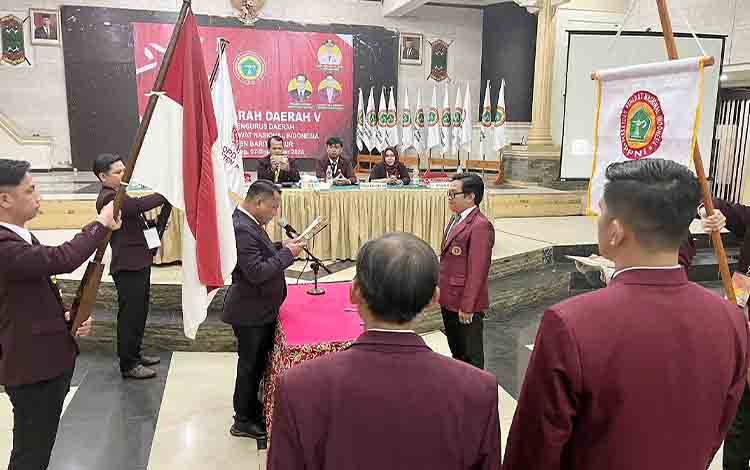 Nelwan Adrius Kembali Terpilih Secara Aklamasi Sebagai Ketua PPNI Barito Timur