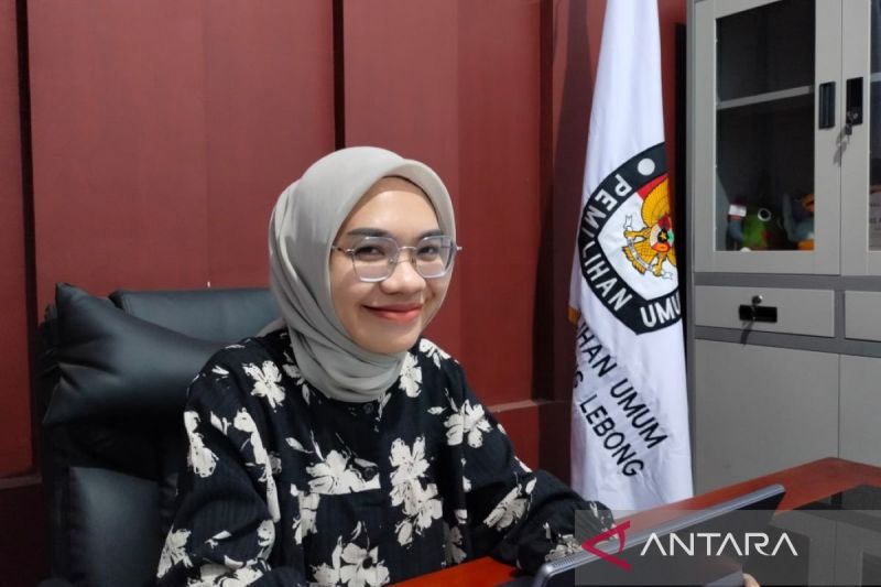 Koordinator Divisi Teknis Penyelenggaraan Pemilu KPU Rejang Lebong Eiis Purwanti. (ANTARA/Nur Muhamad)