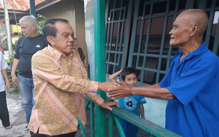 Abdul Razak Nostalgia di Mendawai Seberang, Janjikan Majukan Kalteng Menuju Masa Depan Lebih Baik