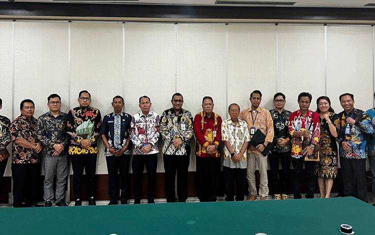 Pemkab Katingan Audensi dengan Bappenas Soal Jalan Kereng Pekahi - Mendawai dan RSUD Mas Amsyar