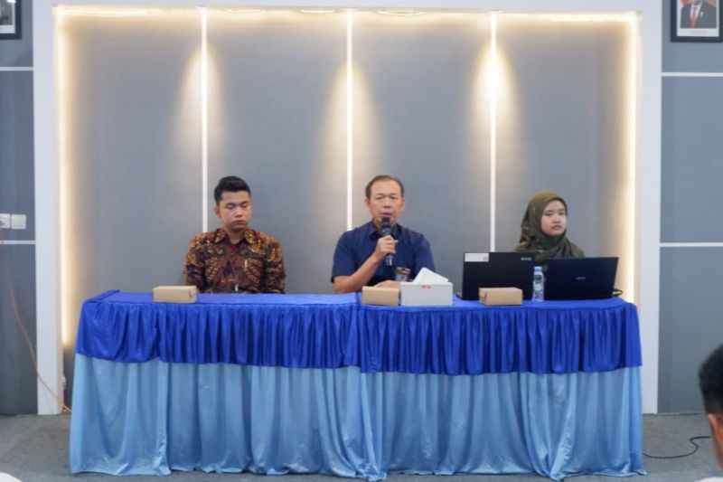 Kepala KPPN Tanjung Sigid Mulyadi (tengah). ANTARA/HO-KPPN Tanjung