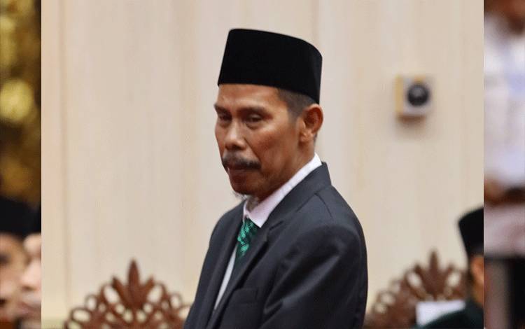 Dewan Kalteng Soroti Masalah Lingkungan dan Kesehatan Masyarakat Pinggiran Sungai di Palangka Raya