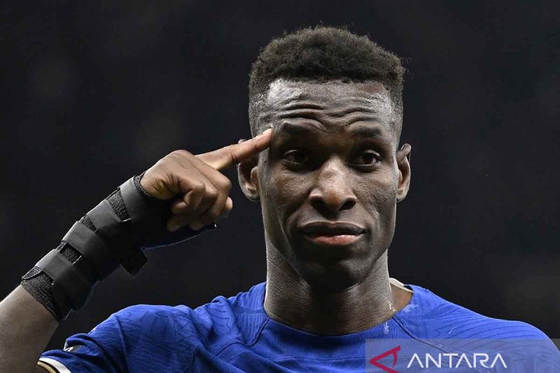 Drama Tujuh Gol Warnai Kemenangan Dramatis Chelsea atas Tottenham