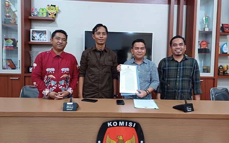 KPU Kotim Tetapkan 3 Paslon Pilkada 2024