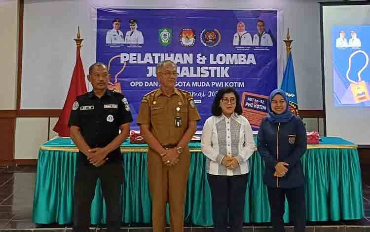 Pj Sekda Kotim: Pelatihan Jurnalistik Siapkan SDM untuk Mendorong Keterbukaan Informasi Publik