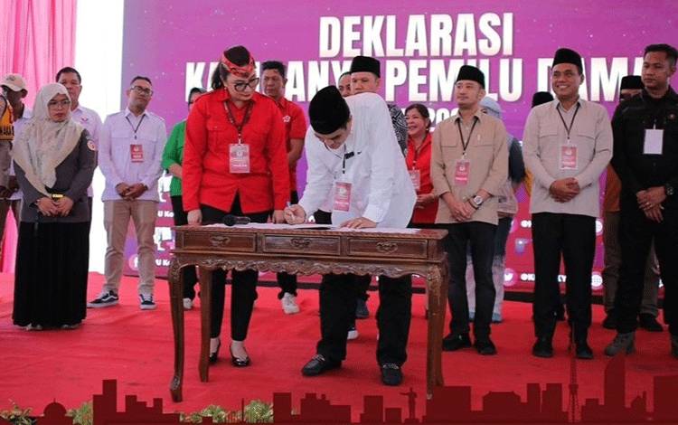 Rojikinnor-Vina Panduwinata Janjikan Kesejahteraan Guru dan Layanan Kesehatan Berkualitas di Palangka Raya
