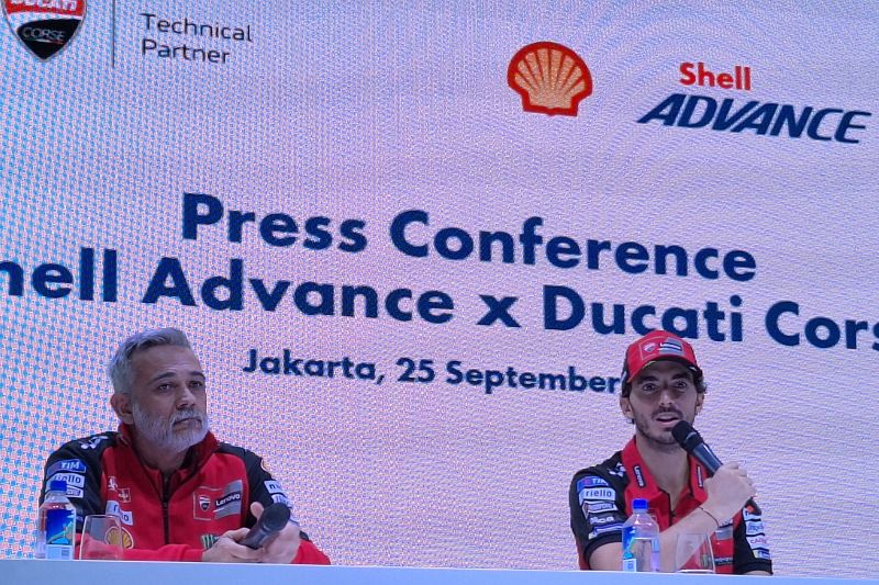 Bagnaia Persembahkan Suksesnya di Thailand untuk Ducati