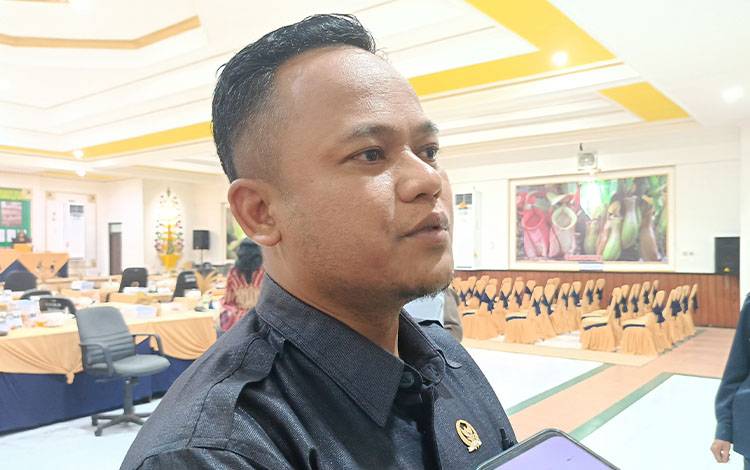 Ketua DPRD Barito Timur: Karang Taruna Banyak Membantu Pemerintah Terutama di Desa