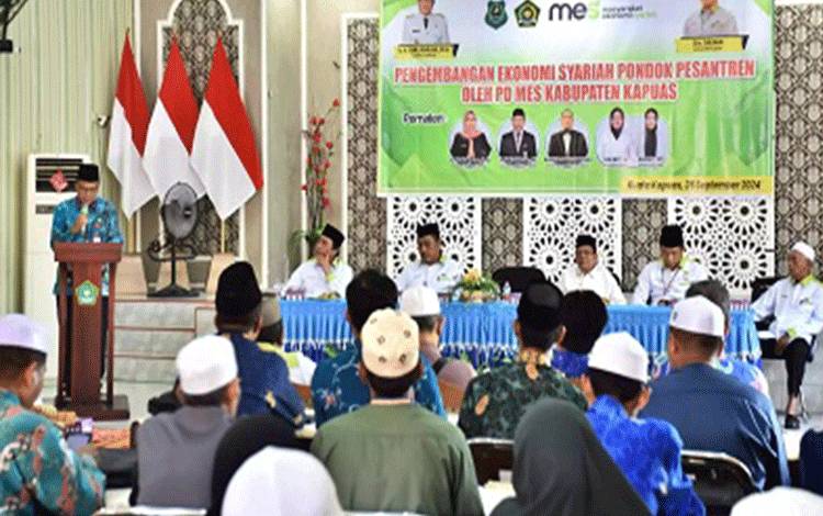 PD MES Kapuas Gelar Pengembangan Ekonomi Syariah pada Ponpes