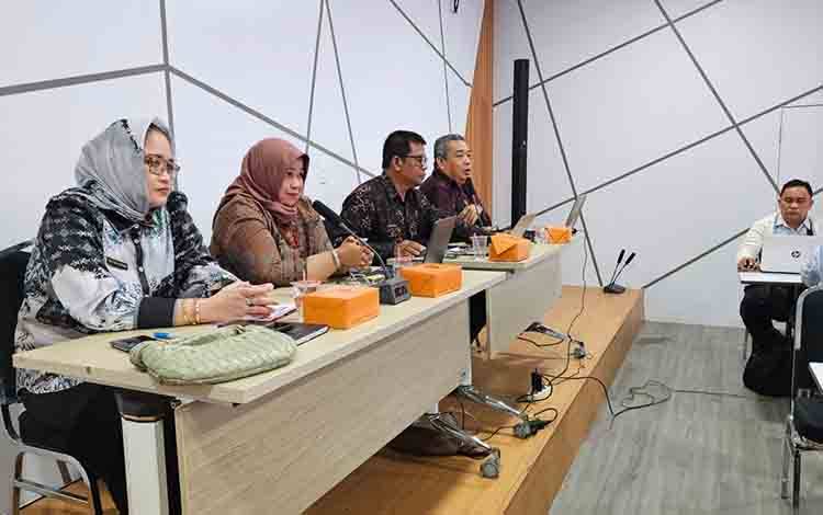 Dekan Ekonomi dan Bisnis USU Jadi Narasumber Bimtek Penulisan Artikel Ilmiah