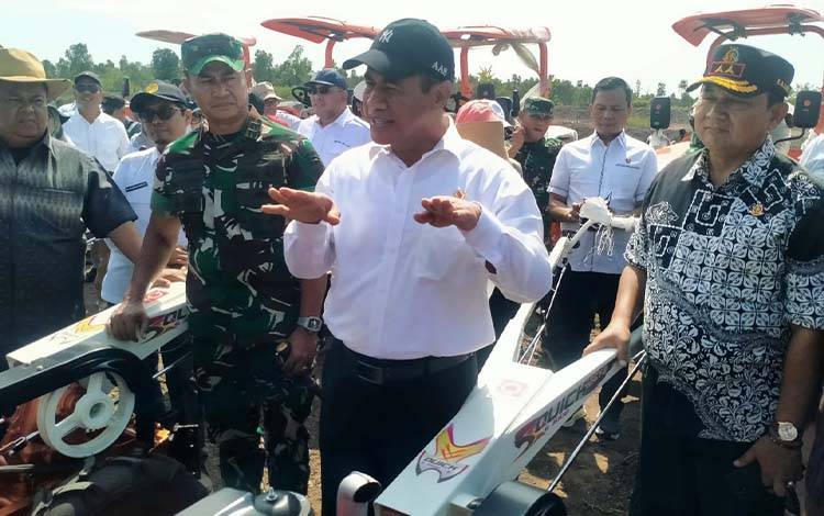 Mentan Bangun Cluster Pertanian Modern di Kalteng: Targetkan Swasembada Pangan Dunia