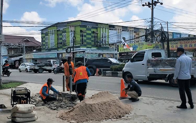 Traffic Light Pelita-HM Arsyad Mulai Diperbaiki
