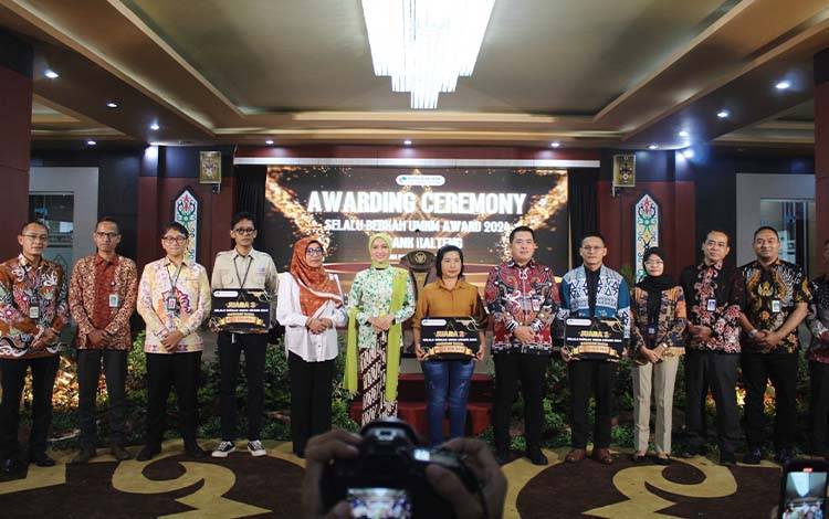OJK Kalteng Edukasi Literasi Keuangan di Awarding Ceremony Selalu Berkah UMKM Award 2024