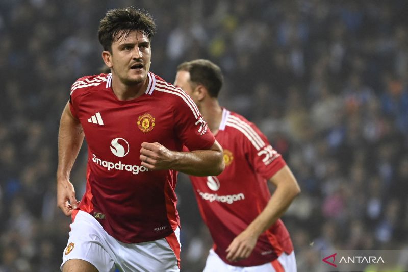 Manchester United Pantau Laga Ruben Amorim Kontra City