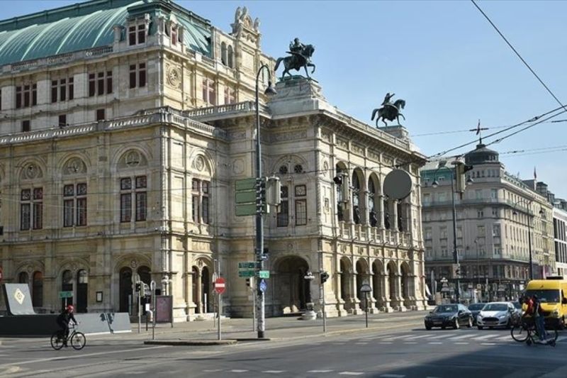 Kongres Palestina Merdeka (Free Palestine) berhasil digelar di Wina, ibukota Austria pada Sabtu (5/10/2024) meskipun ada upaya pihak berwenang setempat untuk membatalkan acara tersebut. /ANTARA/Anadolu/py