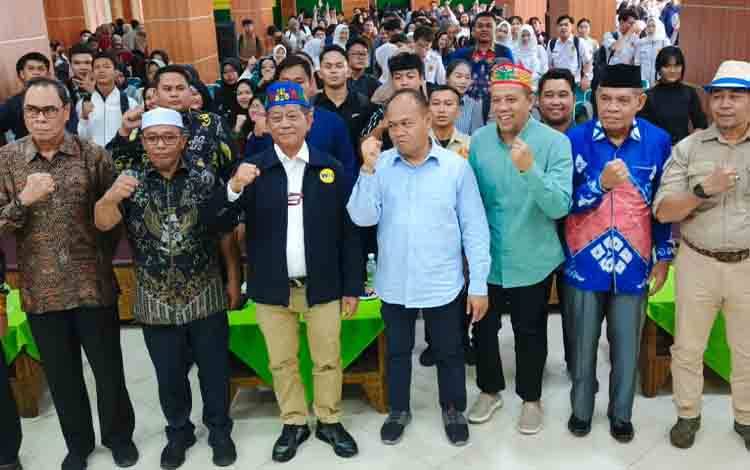 Willy - Habib Hadiri Dialog Bersama Mahasiswa UMPR