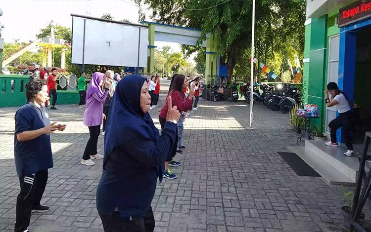 Dinkes Kapuas Gelar Senam Bersama untuk Tingkatkan Kebugaran Pegawai