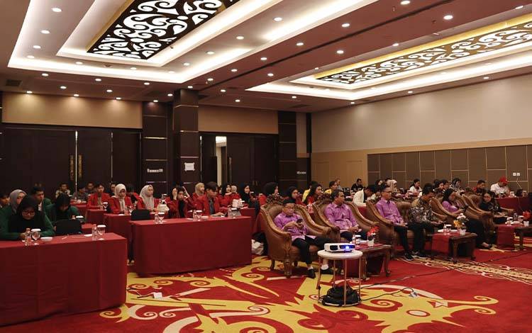 Peran Media dan Mahasiswa dalam Pengawasan Pilkada Serentak 2024 di Kalteng