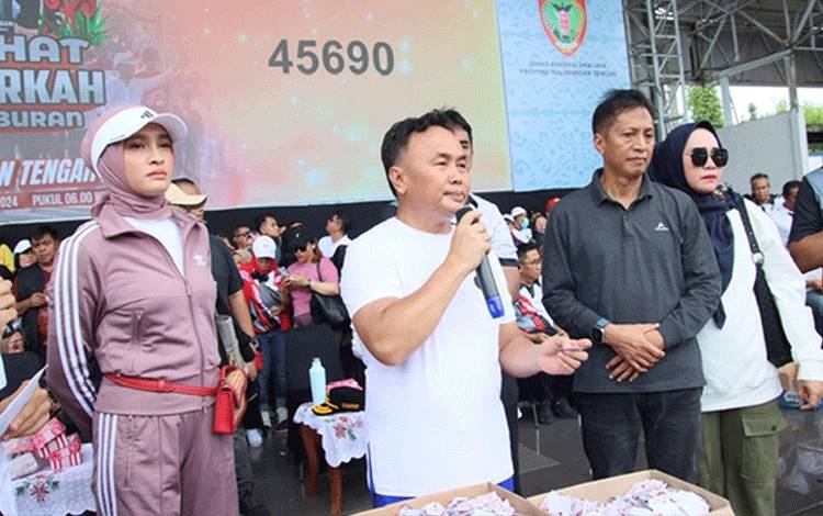 Jalan Sehat Berkah Ajang Kampanyekan Pilkada Serentak