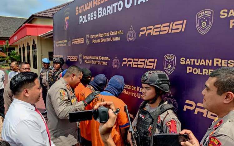 Satreskrim Polres Barito Utara Bekuk Lima Tersangka Pencuri di Teweh Selatan