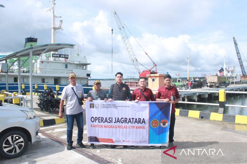 Operasi Jagratara Imigrasi Ranai Awasi WNA di Natuna