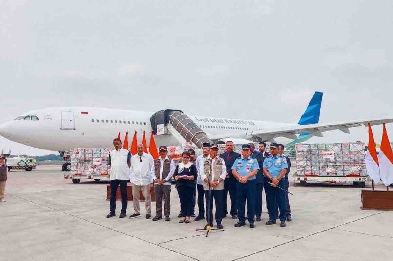 Garuda Indonesia Terbangkan 28 Ton Bantuan untuk Sudan, Yaman, dan Palestina