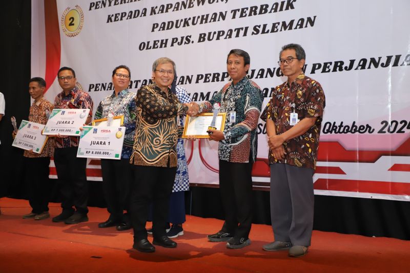 Pemkab Sleman Berikan Penghargaan GISA untuk Tingkatkan Administrasi