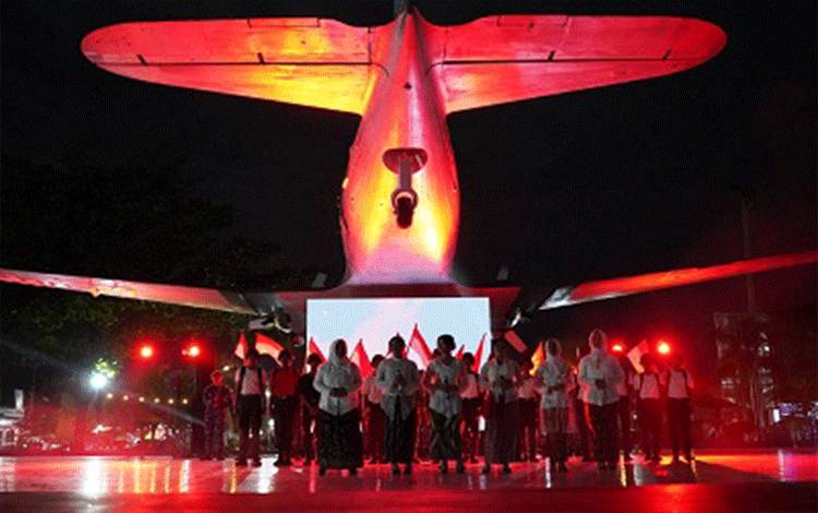 Teater dari Gabungan Pelajar Pangkalan Bun Hiasi Malam Renungan Palagan Sambi
