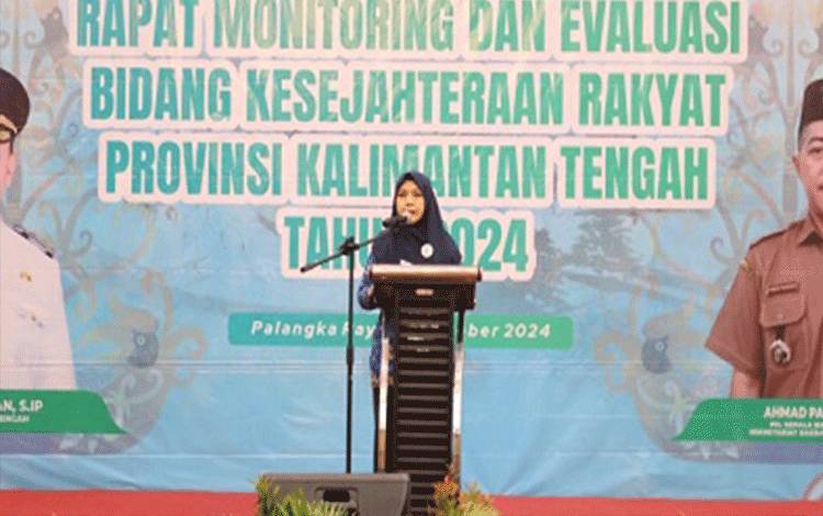 Asisten Ekbang Setda Kalteng Buka Rapat Monitoring dan Evaluasi Bidang Kesejahteraan Rakyat