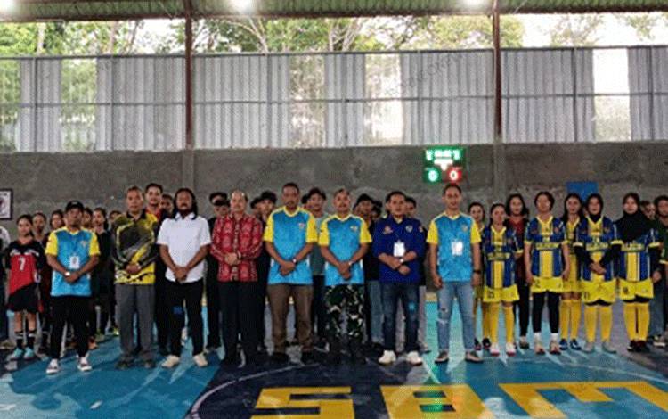 Belasan Tim Ikut Turnamen Futsal KNPI Cup Gunung Mas 2024