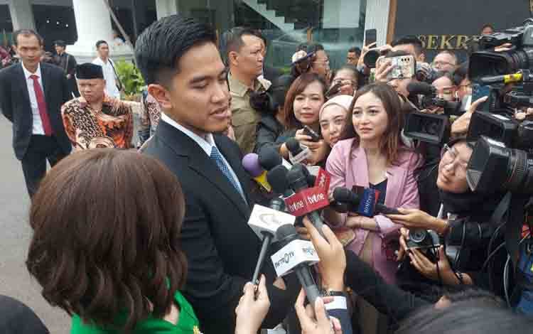 Kaesang Hadiri Pelantikan Tiga Kadernya sebagai Menteri dan Wamen