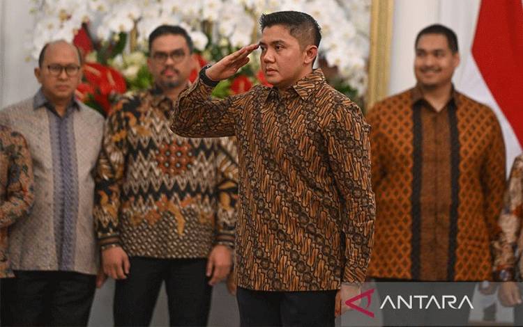Dasco: Mayor Teddy Tak Perlu Pensiun Dari TNI Karena Jabatan Seskab