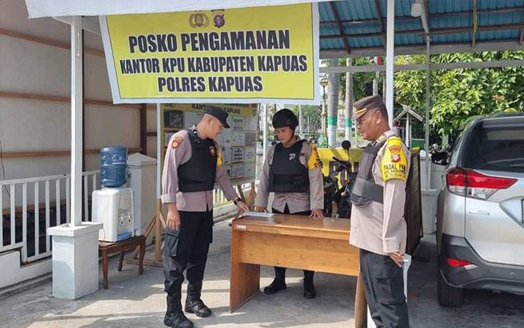 Polres Kapuas Perketat Pengamanan di Kantor KPU untuk Sukseskan Pilkada 2024