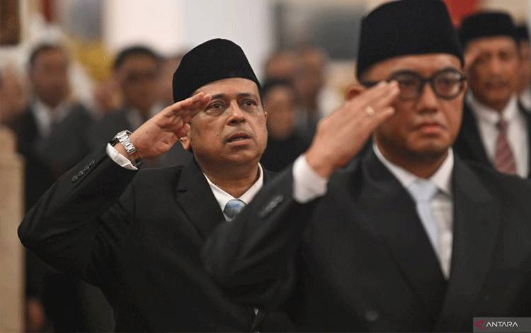 Haikal Hassan Segera "Belanja Masalah" Terkait Produk Halal
