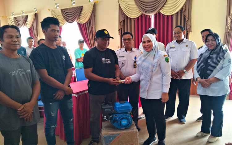 4 Desa Terima Bantuan Sarpras Perikanan di Pulang Pisau