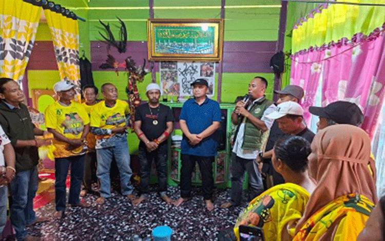 Sri Suwanto Sambangi Desa Tanjung Jelangau Dengarkan Aspirasi Warga