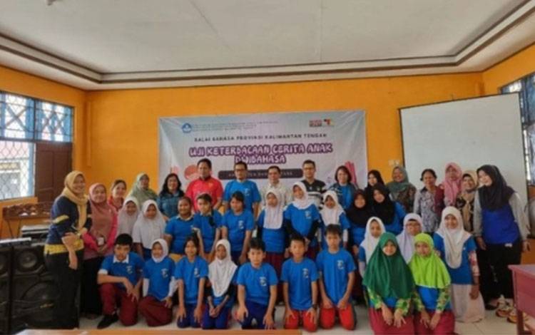 Evaluasi Buku Cerita Dwibahasa di Barito Utara
