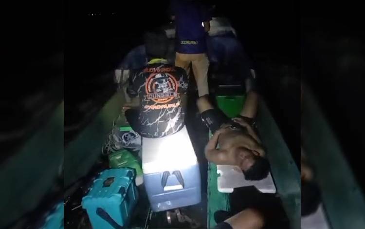 Perahu Rombongan Pemancing Asal Palangka Raya Terbalik di Ujung Pandaran, Satu Orang Hilang