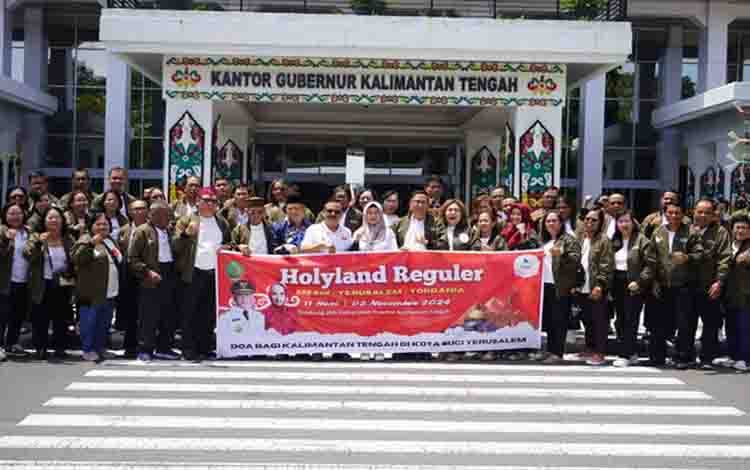 Gubernur Kalteng Berangkatkan 100 Orang ke Yerusalem