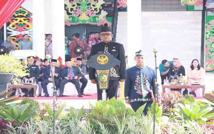 Plt Sekda Kalteng Pimpin Upacara Peringatan Hari Sumpah Pemuda dan Ikrar Anak Bangsa