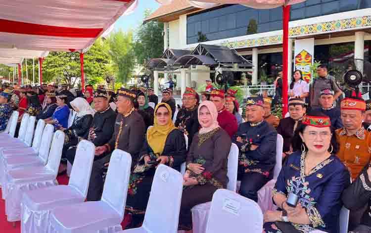 Kepala BKD Kalteng Dorong Pengembangan Kepemimpinan Pemuda dalam Peringatan Hari Sumpah Pemuda