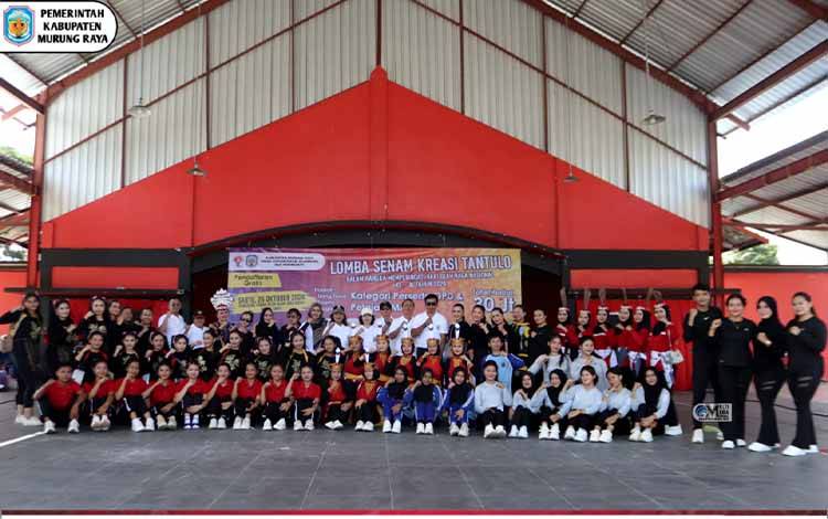 Meriahkan Hari Olahraga Nasional, Puluhan Peserta Ikuti Lomba Senam Kreasi Tantulo di Murung Raya