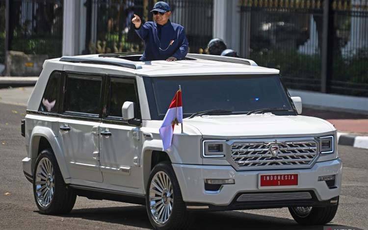 Pindad Mulai Produksi Maung untuk Kalangan Menteri Hingga Bupati